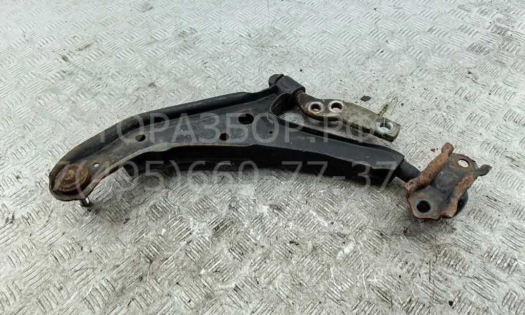 Рычаг передний правый