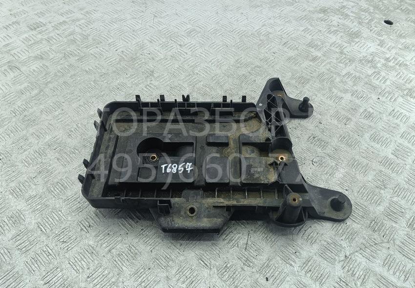 Крепление АКБ (корпус/подставка)