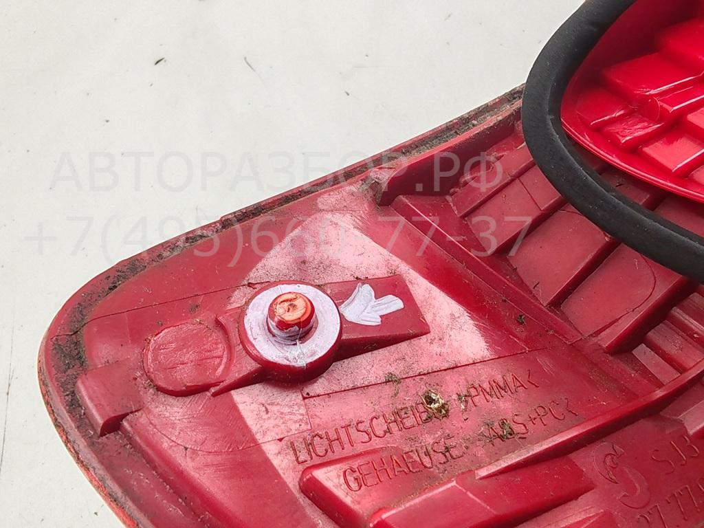 Фонарь задний правый