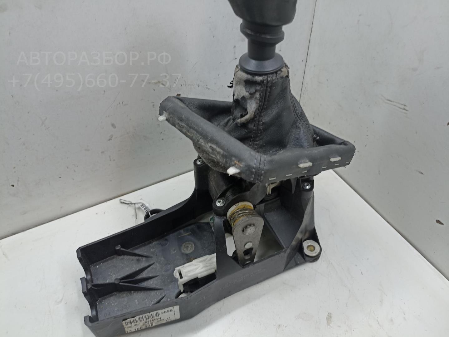 Кулиса МКПП / АКПП