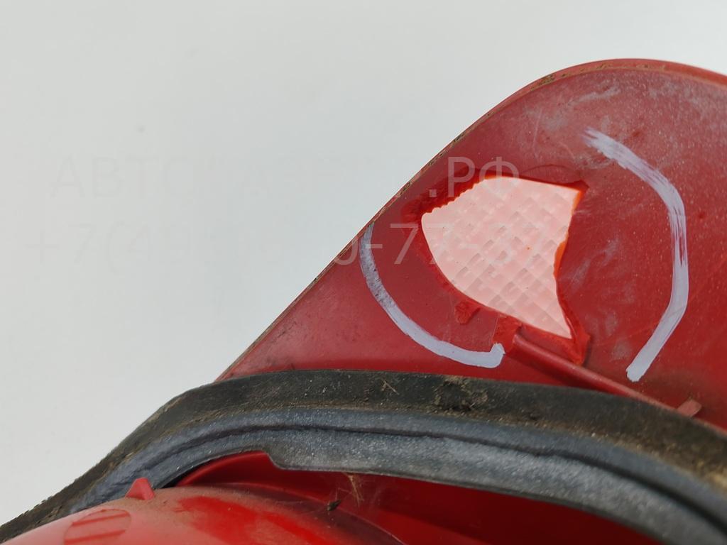 Фонарь задний левый