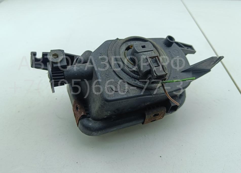 Фара противотуманная правая