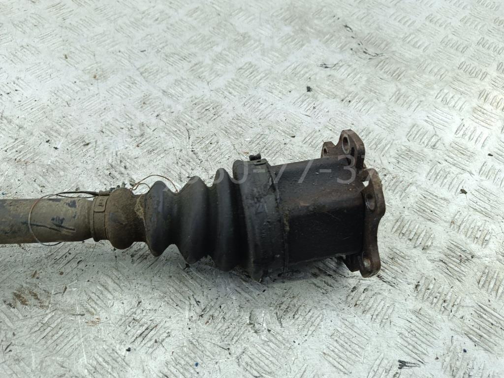 Полуось передняя правая