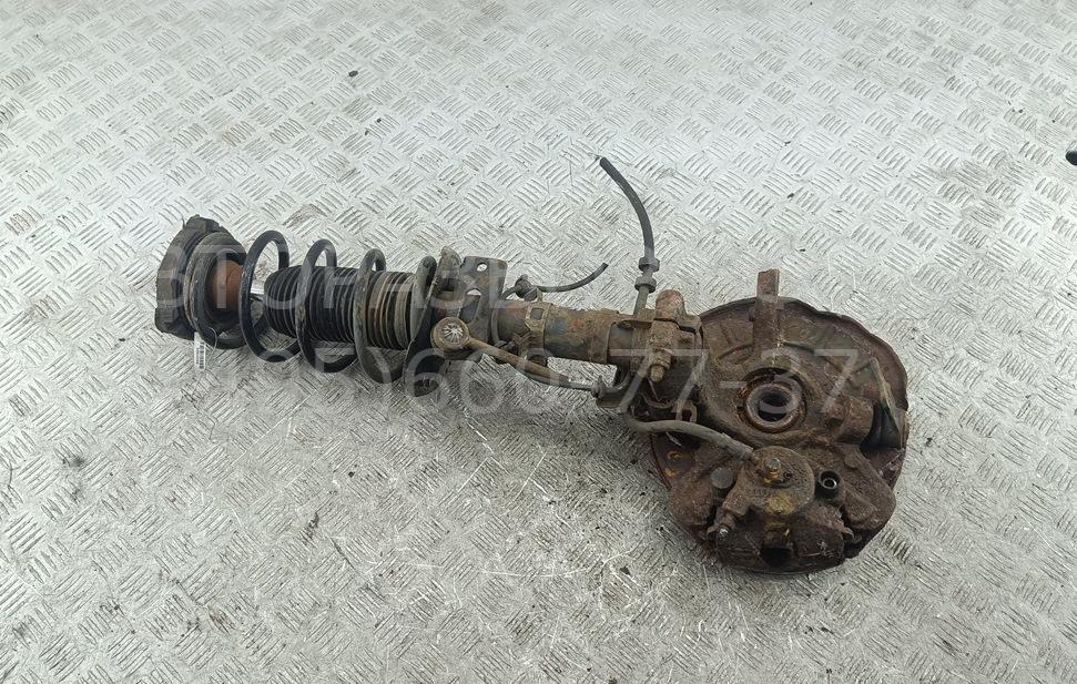 Амортизатор передний правый