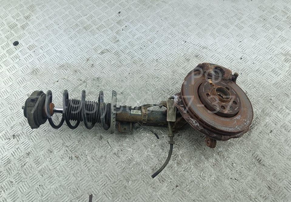 Амортизатор передний правый