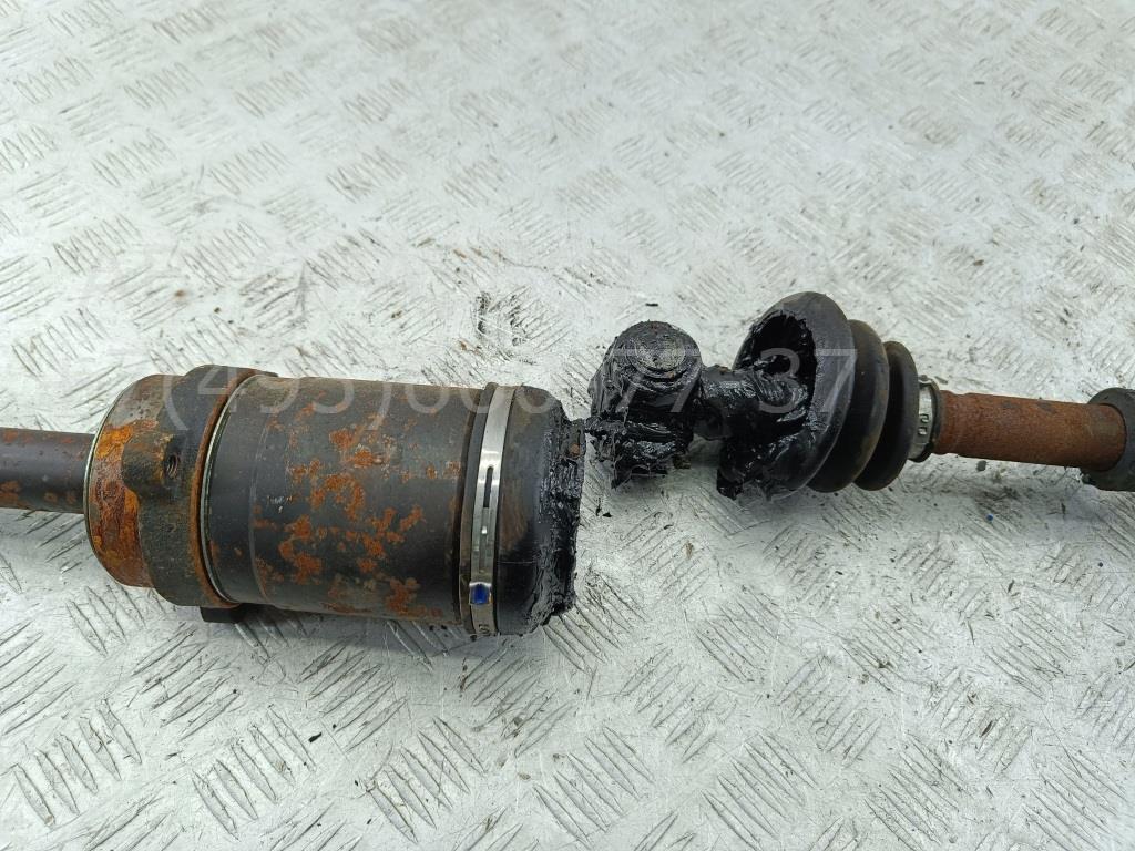 Полуось передняя правая