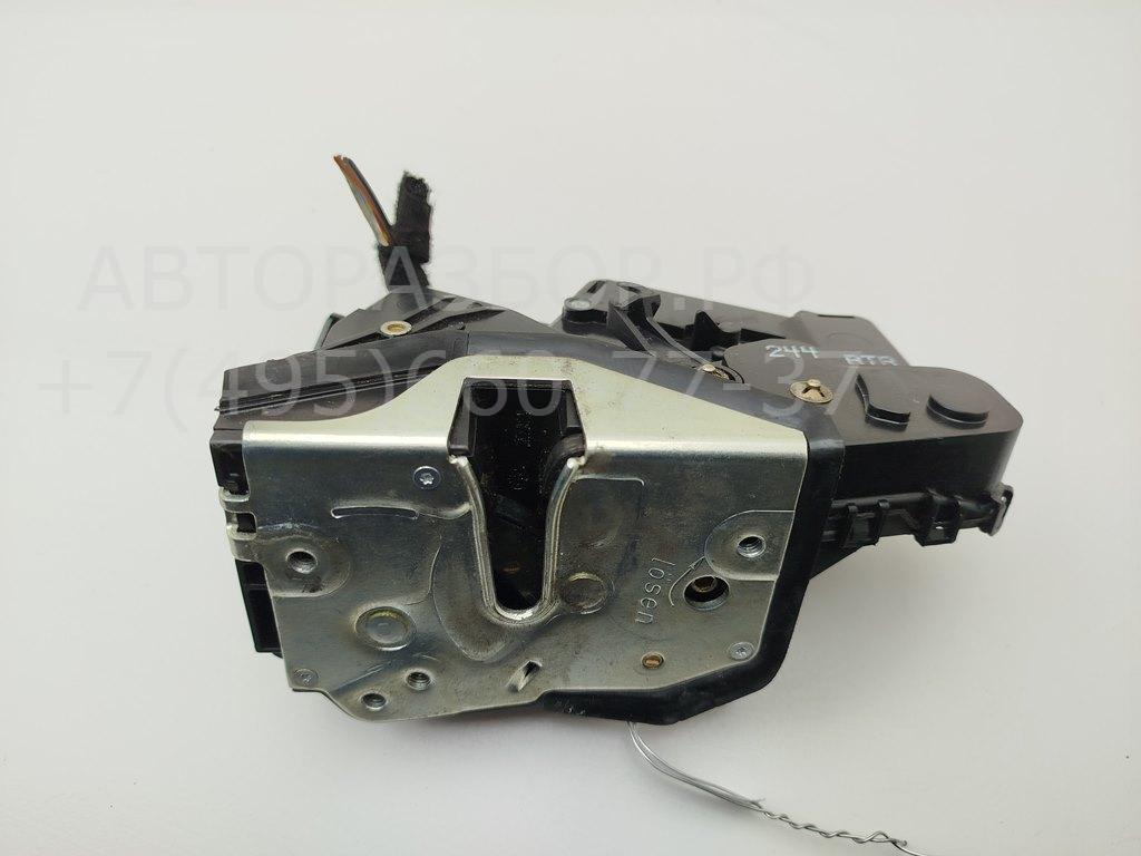 Замок двери передней правой