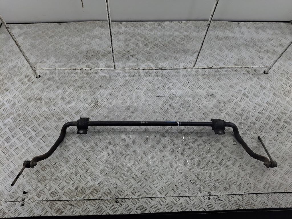 Стабилизатор передний