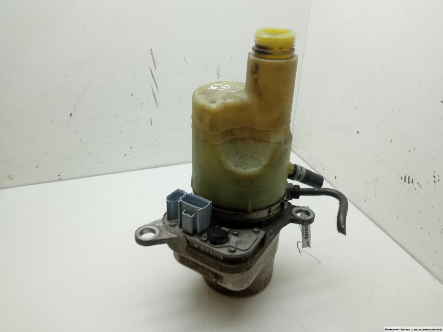 Серводвигатель рулевой рейки