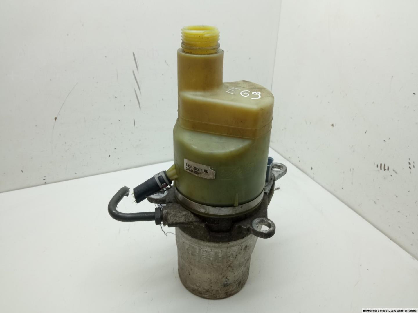 Серводвигатель рулевой рейки