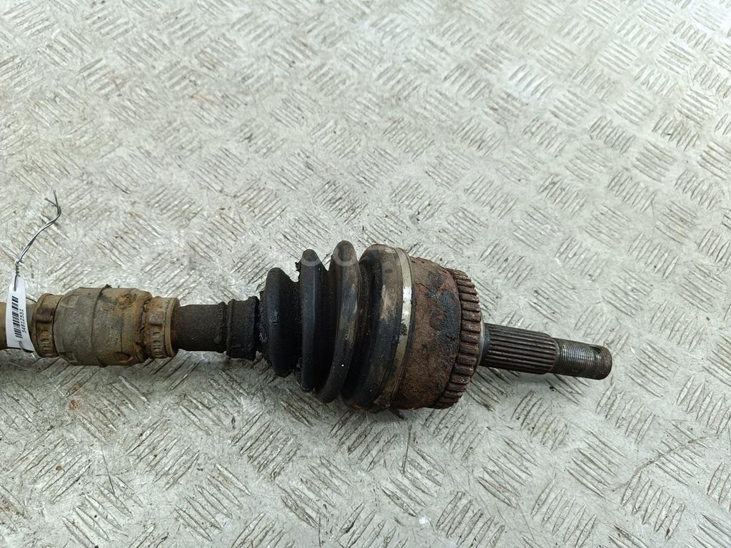 Полуось передняя левая