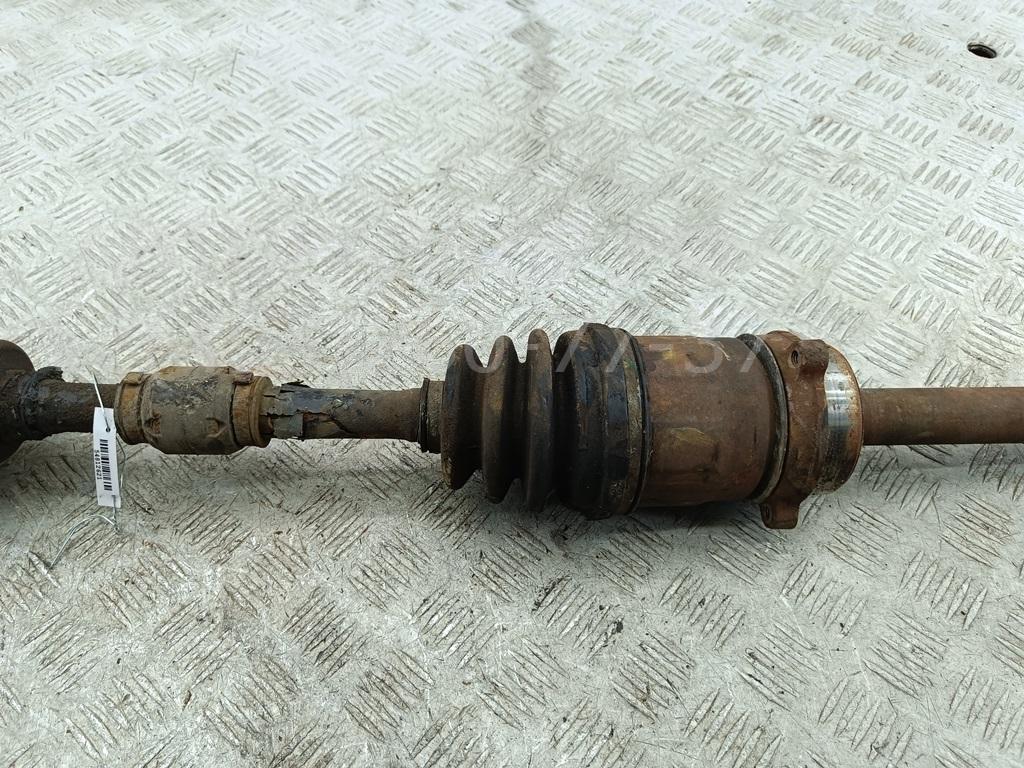 Полуось передняя правая