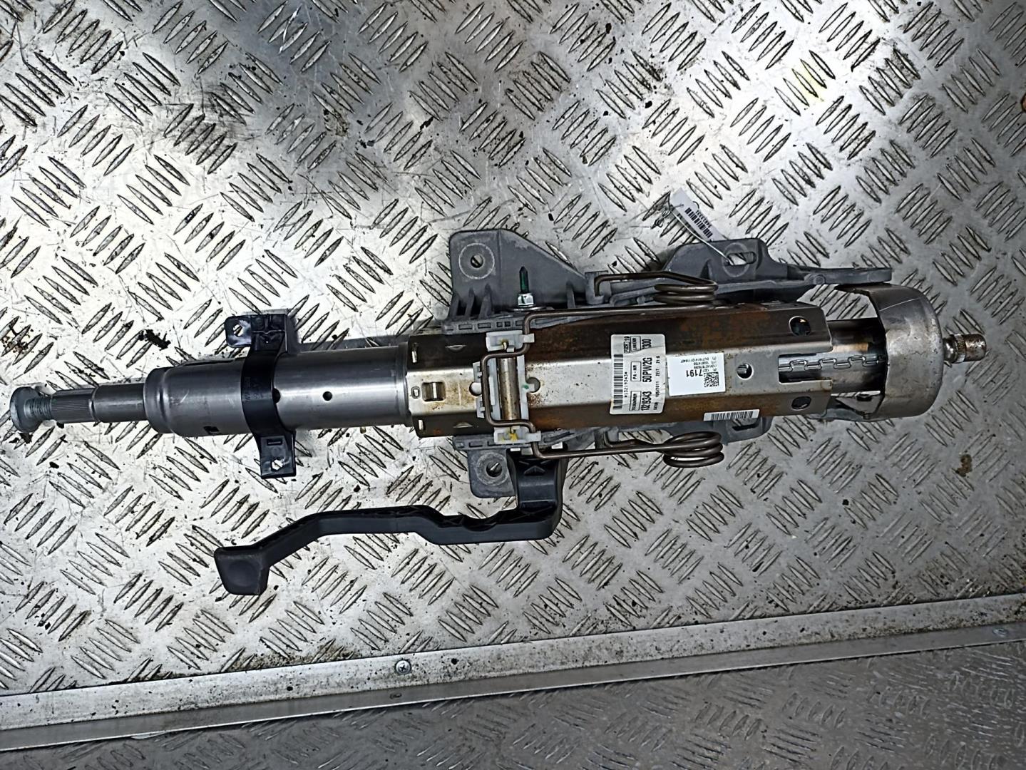 Колонка рулевая