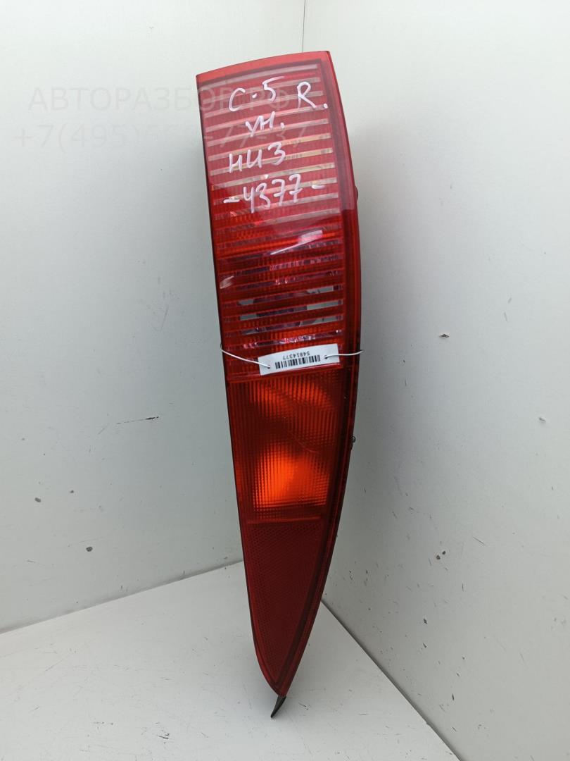 Фонарь задний правый