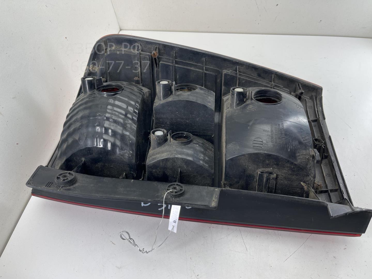 Фонарь задний левый