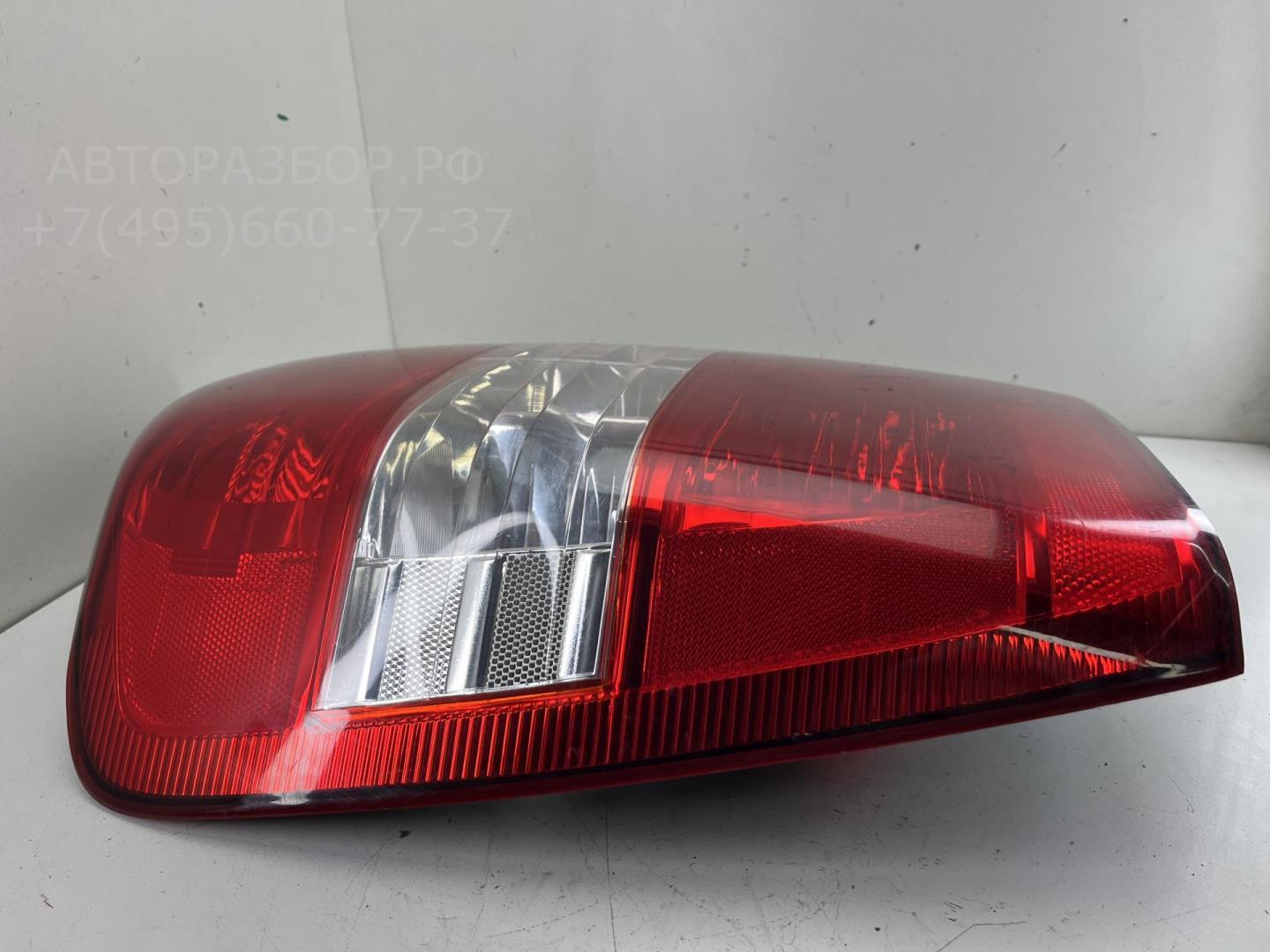 Фонарь задний левый