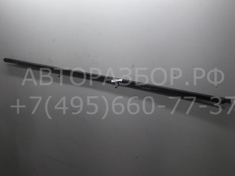 Накладка стекла заднего левого