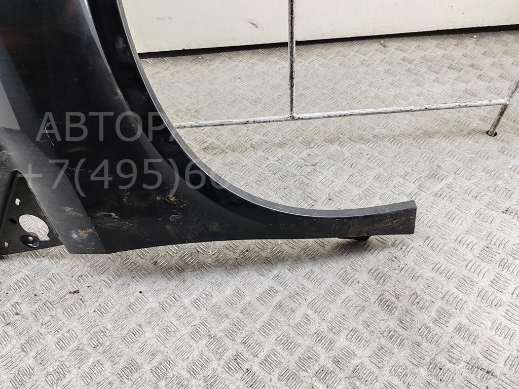 Крыло переднее правое