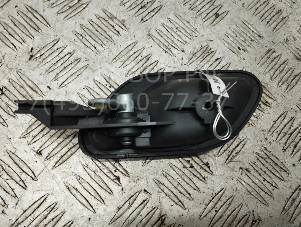 Ручка двери задней внутренняя правая