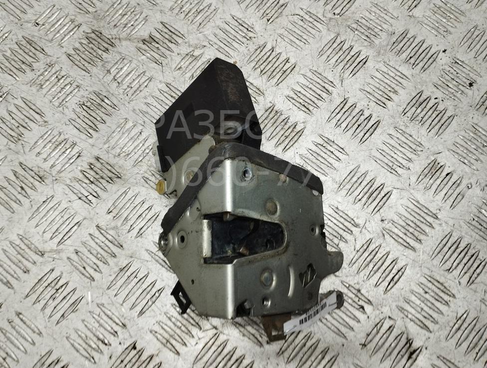 Замок двери передней правой