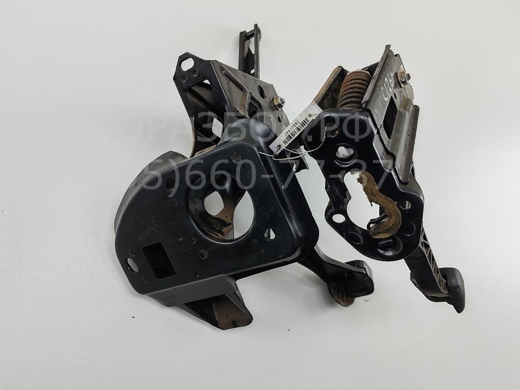 Блок педалей