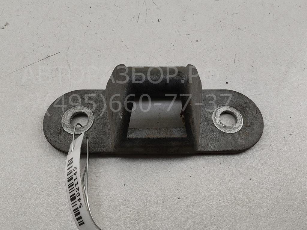 Ответная часть замка двери