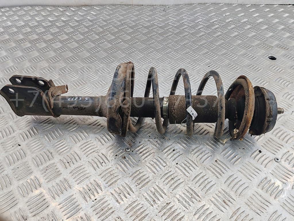 Амортизатор передний правый