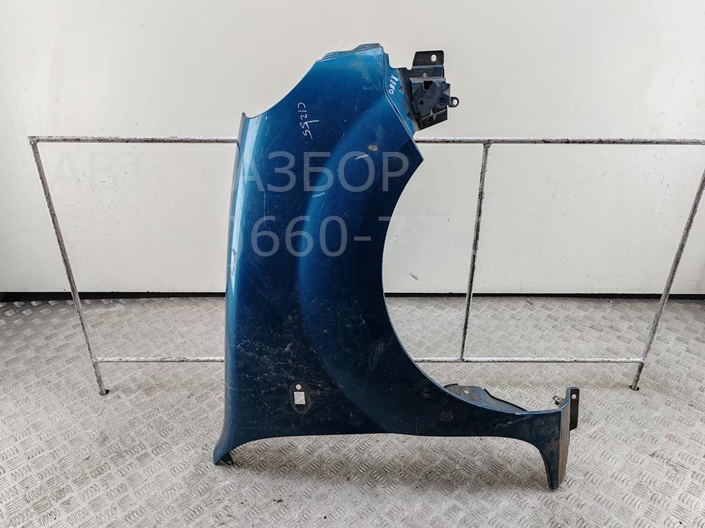 Крыло переднее правое