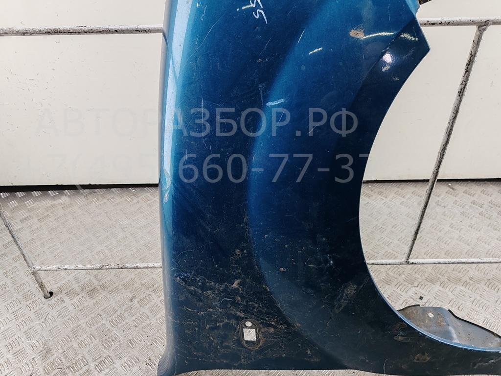 Крыло переднее правое