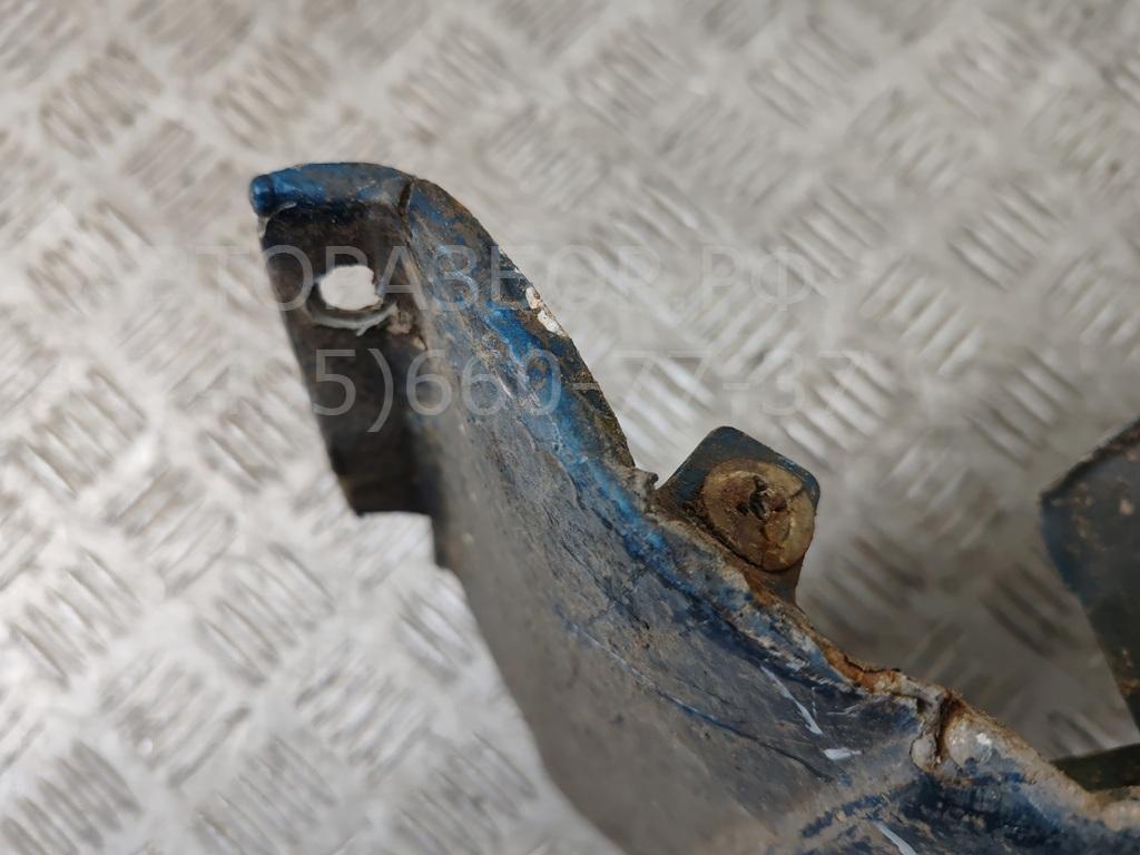 Крыло переднее левое