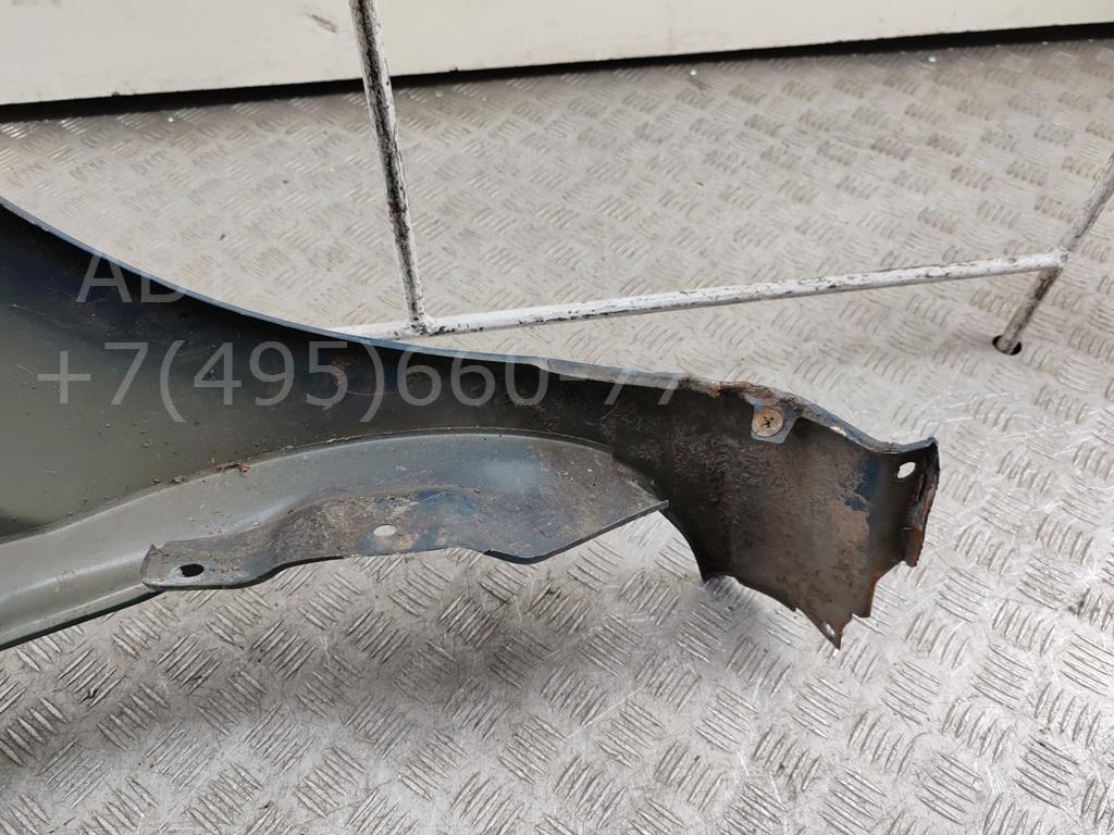 Крыло переднее левое