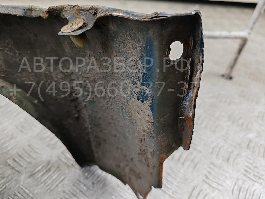 Крыло переднее левое