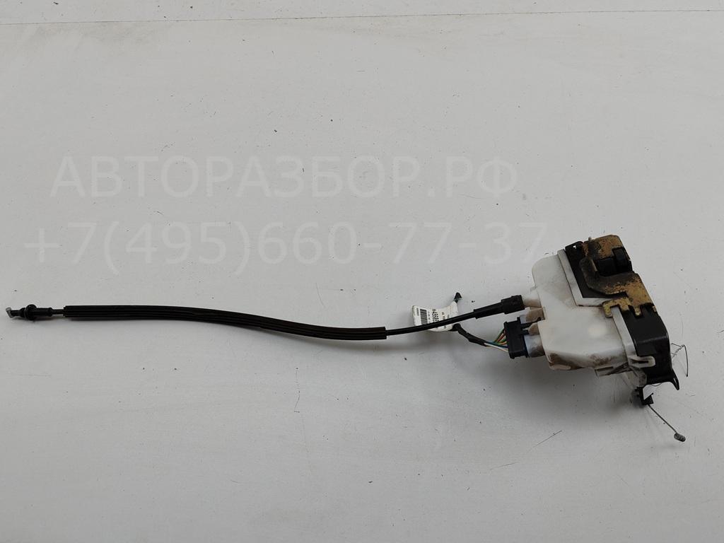 Замок двери задней левой