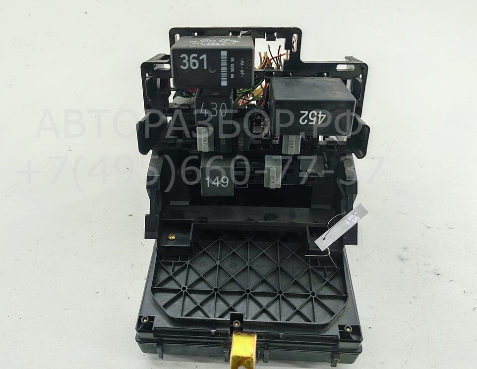 Блок предохранителей