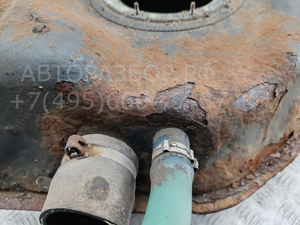 Бак топливный