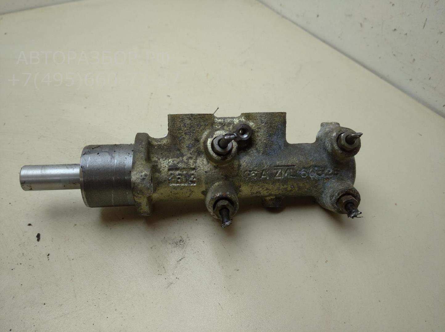 Цилиндр тормозной главный