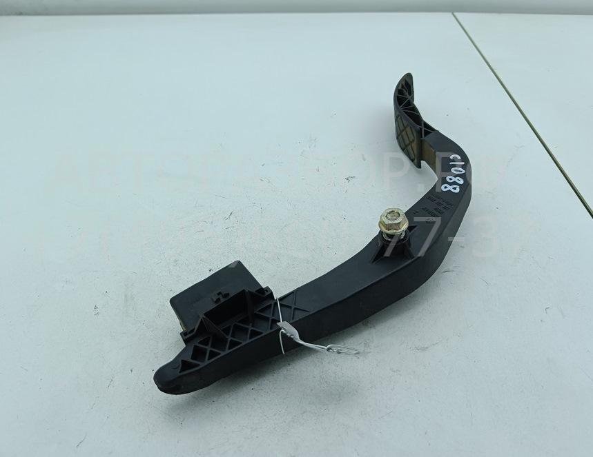 Педаль газа