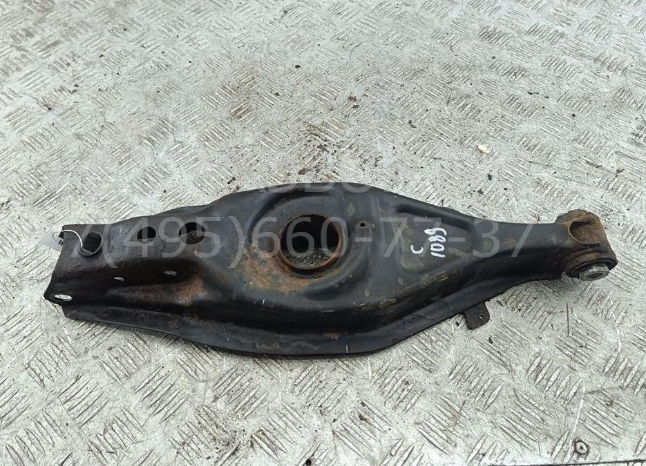 Рычаг задний правый