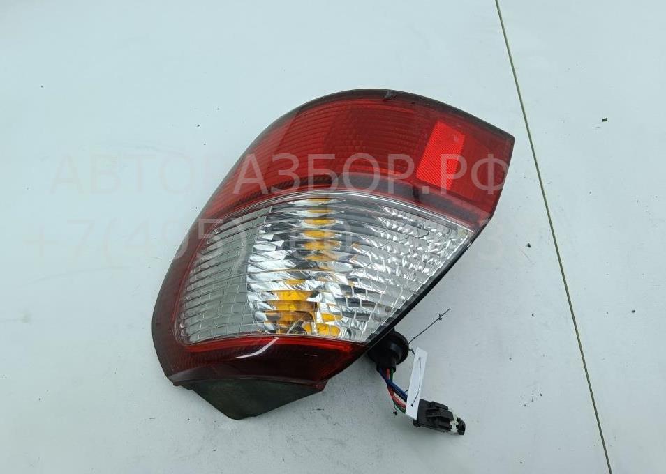 Фонарь задний правый