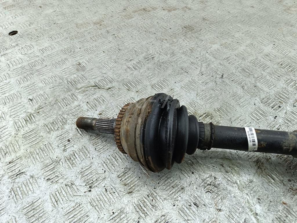 Полуось передняя правая