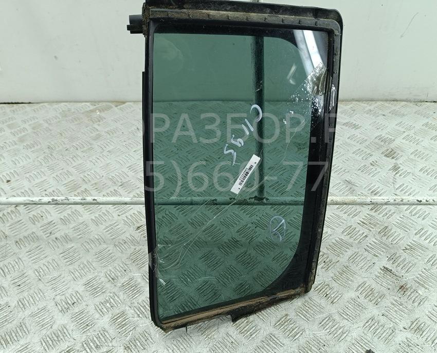 Стекло двери задней левой (форточка)