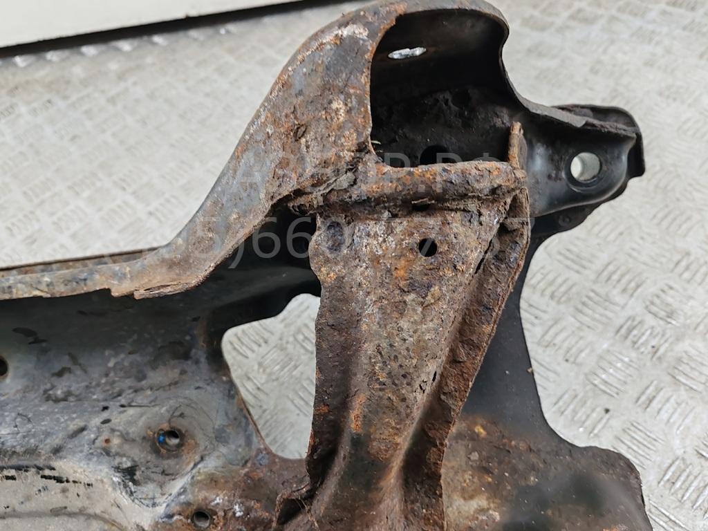 Балка подмоторная