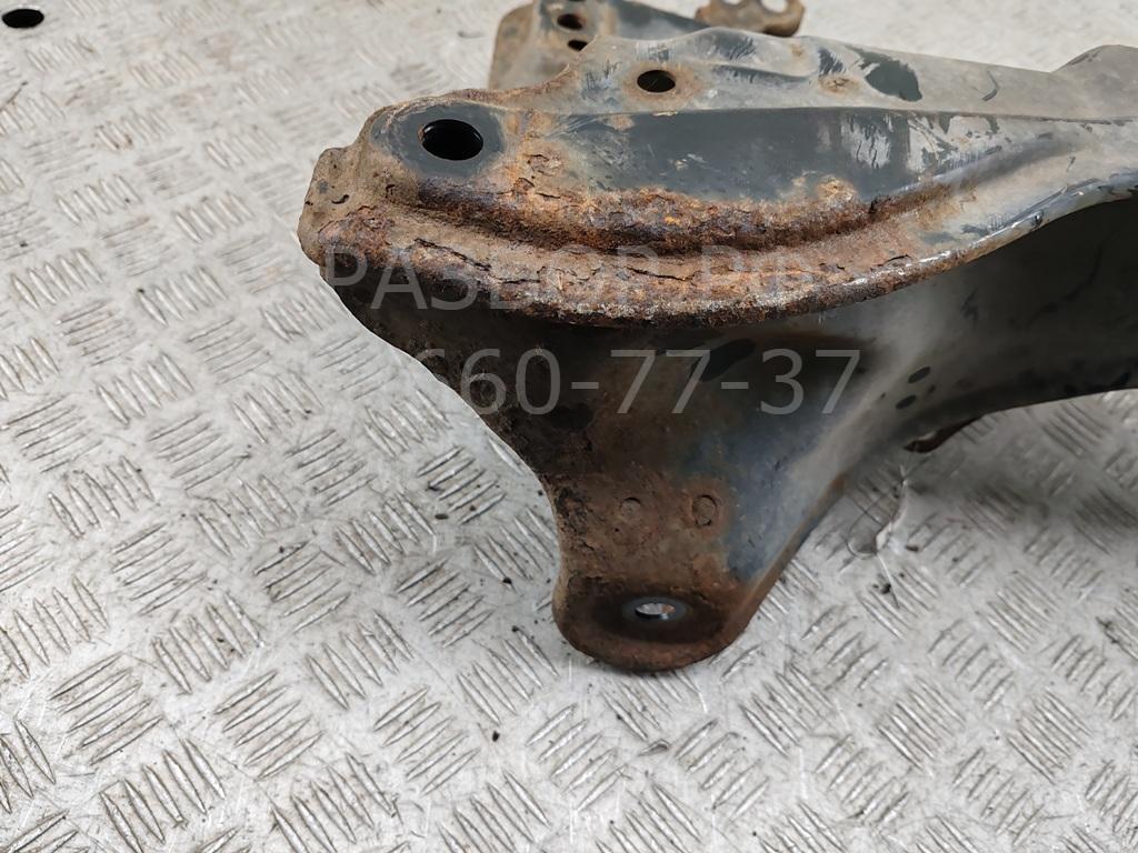 Балка подмоторная