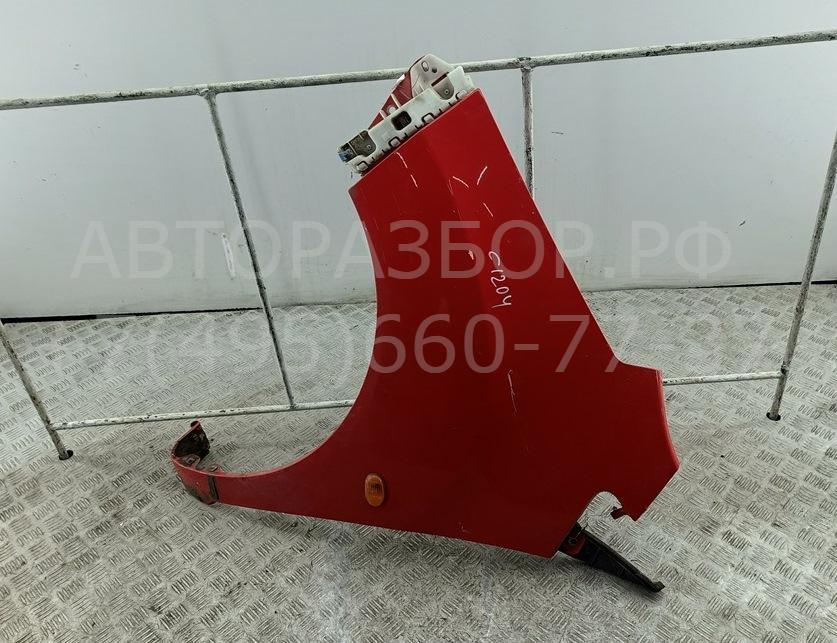 Крыло переднее левое