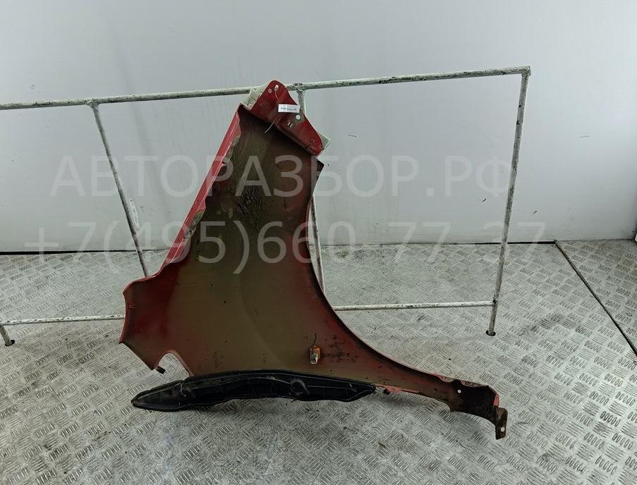 Крыло переднее левое
