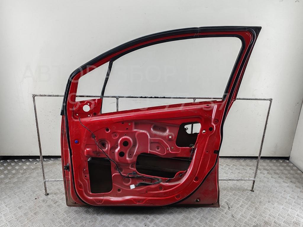 Дверь передняя правая