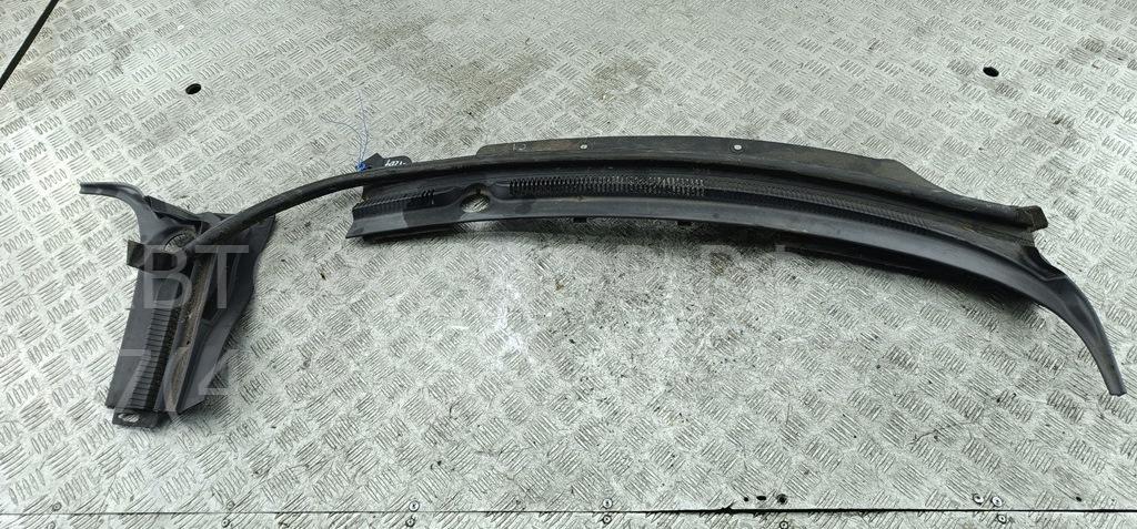 Решетка стеклоочистителей (Жабо)