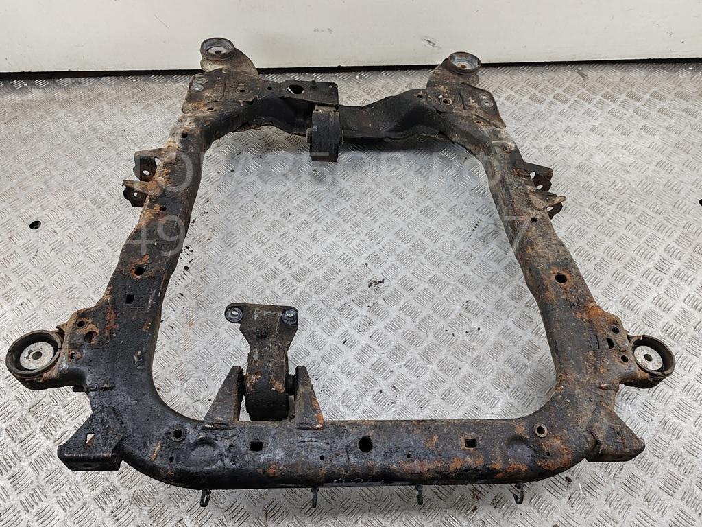 Балка подмоторная