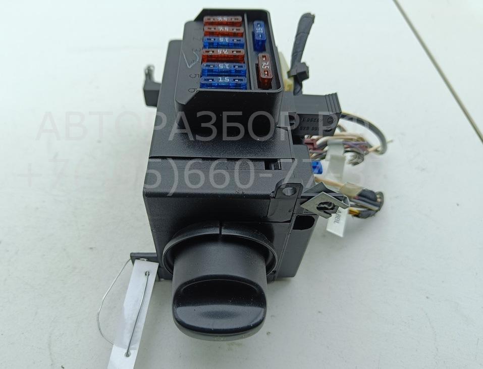 Переключатель света фар