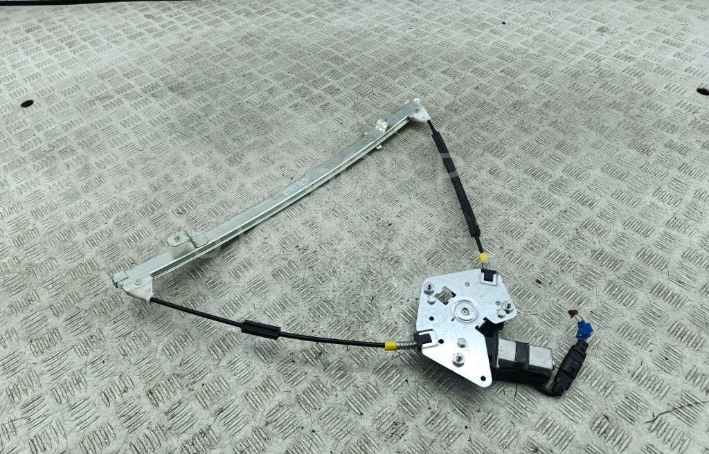 Стеклоподъемник электр. передний левый